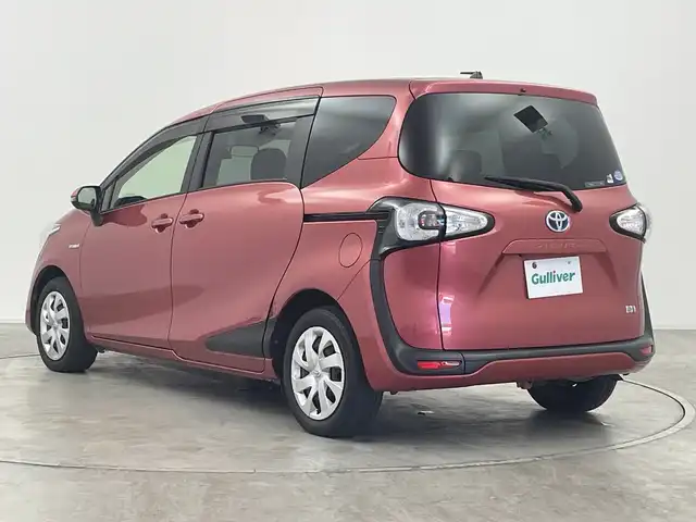 トヨタ シエンタ ハイブリッド G 群馬県 2017(平29)年 6.2万km レッドマイカM ナビ　フルセグ　Ｂｌｕｅｔｏｏｔｈ　ＤＶＤ再生　バックカメラ　両側電動スライドドア　前後ドライブレコーダー　ステアリングスイッチ　ビルトインＥＴＣ　革巻きステア　スマートキー　プッシュスタート　禁煙