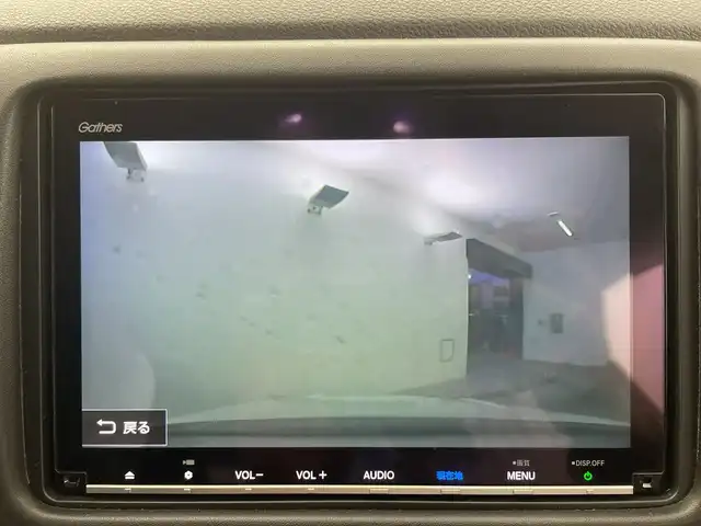 ホンダ ヴェゼル ハイブリッド Z ホンダセンシング 群馬県 2019(令1)年 5.5万km プラチナホワイトパール 純正８型ナビ　バックカメラ　アダプティブクルーズコントロール　レーンキープアシスト　衝突被害軽減ブレーキ　シートヒーター　ＬＥＤヘッドライト　ドライブレコーダー　ＥＴＣ　純正アルミホイール　禁煙車