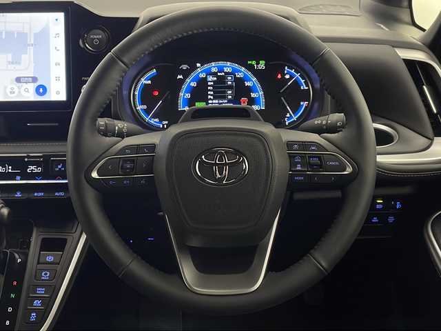 トヨタ ノア ハイブリッド S－Z 宮崎県 2025(令7)年 0.2万km グリッターブラックガラスフレーク ワンオーナー/モデリスタフルエアロ/快適利便パッケージhigh/〇ハンズフリーデュアルパワースライドドア/〇パワーバックドア/〇ナノイーX/〇ステアリングヒーター/〇2列目シートヒーター/〇2列目オットマン/Toyota Safety Sense/〇プリクラシュセーフティ/〇レーンディパーチャーアラート/〇ブラインドスポットモニター/〇リアクロストラフィックアラート/〇パーキングサポートブレーキ/〇安心降車アシスト/〇ロードサインアシスト/〇レーンチェンジアシスト/〇Advanced Drive/〇レーダークルーズコントロール/〇フロントクロストラフィックアラート/〇クリアランスソナー/ユニバーサルステップ/純正10.5インチナビ/フルセグTV/CD/DVDデッキ/Bluetooth/バックカメラ/純正13.2インチ後席フリップダウンモニター(V13T-R72R)/両側パワースライドドア/ハーフレザーシート/寒冷地仕様/LEDヘッドライト/AC100V電源/ビルトインETC2.0/純正17インチAW/純正フロアマット/前後ドライブレコーダー/スマートキー×2/保証書/取扱説明書
