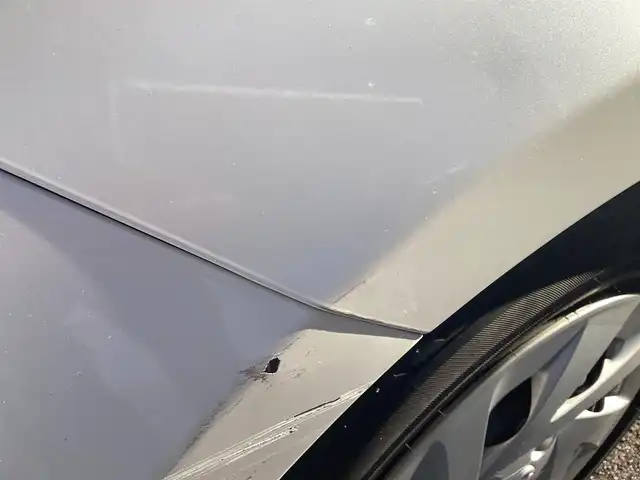 トヨタ アクア S 愛知県 2018(平30)年 0.4万km ホワイトパールクリスタルシャイン 純正SDナビ　/バックカメラ　/ステアリングスイッチ　/ドライブレコーダー　/スマートキー　/LEDヘッド　/PCS /LDA /AHB /Bluetoothオーディオ　/オートライト　