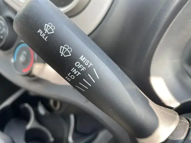 トヨタ ヴィッツ F Mパッケージ 島根県 2014(平26)年 3.8万km シルバーM 純正CDオーディオ/ETC/純正フロアマット