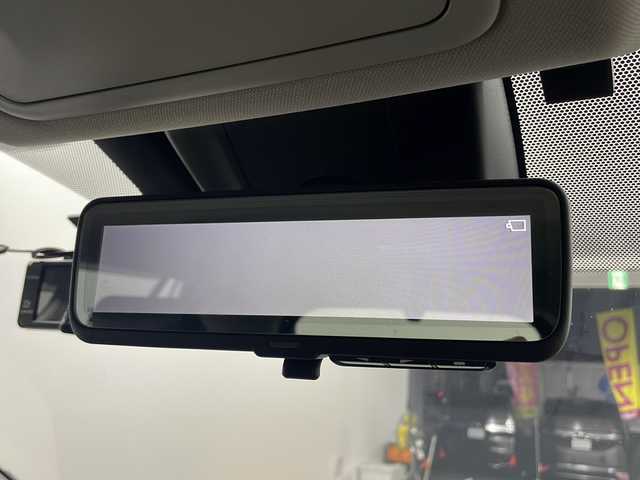 トヨタ ＲＡＶ４ ハイブリッドG 大阪府 2019(令1)年 6.1万km ホワイトパールクリスタルシャイン 純正9インチナビ/・フルセグTV/・BT AUDIO/バックカメラ/ビルドインETC/レザーシート/シートヒーター/デジタルインナーミラー/BSM/パワーバックドア/置くだけ充電/ドライブレコーダー