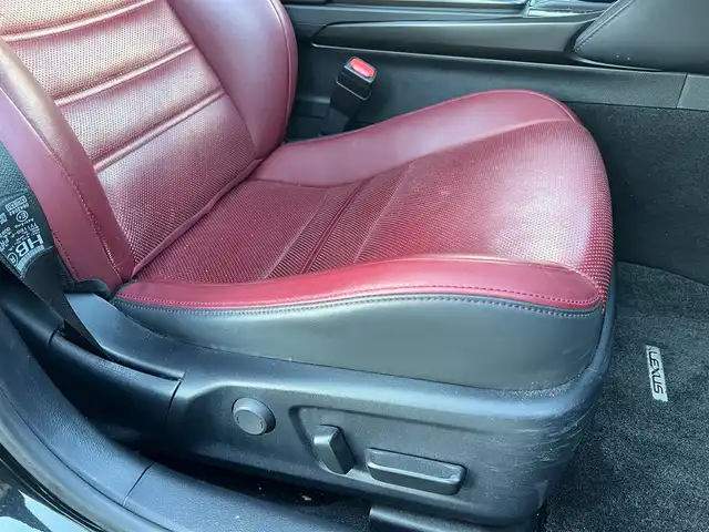 レクサス ＩＳ 300 バージョンL 広島県 2020(令2)年 5万km グラファイトブラックガラスフレーク 新車ワンオーナー/走行距離49103km（入庫時）/ムーンルーフ（メーカーオプション）/純正19インチ5本マルチスポークアルミホイール/3連フルLEDヘッドランプ/ダークローズレザーシート/運転席＆助手席/・パワーシート/・シートヒーター/・ベンチレーション/運転席ポジションメモリー/ブラック本木製革巻きコンビステアリングホイール/パドルシフト/ステアリングヒーター/純正メモリーナビ/・10.3インチタッチワイドディスプレイ/・フルセグテレビ/・バックモニター/・Blu-ray＆DVD＆CD再生可/・プレミアムサウンドシステム/ビルトインETC2.0/ドライブモードセレクト（ECO/NORMAL/SPORT）/セーフティシステムプラス/・プリクラッシュセーフティ/・レーントレーシングアシスト/・オートマチックハイビーム/・レーダークルーズコントロール/・ロードサインアシスト/・先行車発進告知機能/・ドライバー異常時対応システム/ブラインドスポットモニター/パーキングサポートブレーキ/フロアマット/スマートキー×2/カードキー/新車保証書有/取扱説明書有