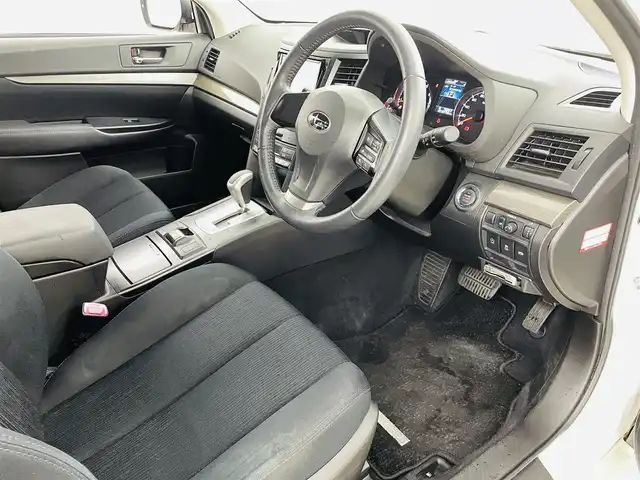 スバル レガシィ ツーリングワゴン 2．5iアイサイト 福島県 2012(平24)年 7.6万km サテンホワイトパール アイサイト/・衝突軽減ブレーキ/・レーダークルーズコントロール/・AT誤発進抑制制御/・車線逸脱、ふらつき警報/社外ナビ /・バックカメラ/・ETC/・フルセグTV /・CD/DVD/・Bluetooth/・FM/AM/・SD/・USB/前席パワーシート/HIDヘッドライト/・オートライト/・フォグランプ /・リアフォグランプ/純正アルミホイール/純正フロアマット/純正ドアバイザー /ウィンカーミラー/電格ミラー/アイドリングストップ/ヒルクライムアシスト/MTモード付AT