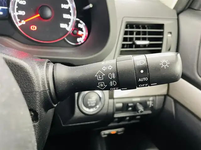 スバル レガシィ ツーリングワゴン 2．5iアイサイト 福島県 2012(平24)年 7.6万km サテンホワイトパール アイサイト/・衝突軽減ブレーキ/・レーダークルーズコントロール/・AT誤発進抑制制御/・車線逸脱、ふらつき警報/社外ナビ /・バックカメラ/・ETC/・フルセグTV /・CD/DVD/・Bluetooth/・FM/AM/・SD/・USB/前席パワーシート/HIDヘッドライト/・オートライト/・フォグランプ /・リアフォグランプ/純正アルミホイール/純正フロアマット/純正ドアバイザー /ウィンカーミラー/電格ミラー/アイドリングストップ/ヒルクライムアシスト/MTモード付AT