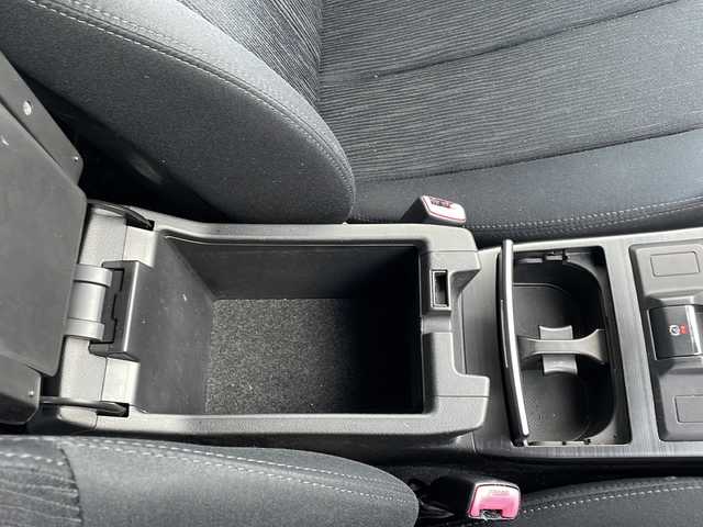 スバル レガシィ ツーリングワゴン 2．5iアイサイト 新潟県 2012(平24)年 7.6万km サテンホワイトパール 社外ナビ(AVIC-ZH99)/(AM/FM/CD/DVD/Bluetooth)/フルセグTV/アイサイト/・衝突軽減ブレーキ/・レーダークルーズコントロール/・AT誤発進抑制制御/・レーンキープアシスト/バックカメラ/ETC/D/N席パワーシート/HIDヘッドライト/純正アルミホイール/純正フロアマット/純正ドアバイザー /ウィンカーミラー/電動格納ミラー/アイドリングストップ/ヒルクライムアシスト/MTモード付AT/プッシュスタート/スマートキー