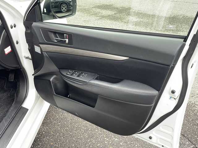 スバル レガシィ ツーリングワゴン 2．5iアイサイト 新潟県 2012(平24)年 7.6万km サテンホワイトパール 社外ナビ(AVIC-ZH99)/(AM/FM/CD/DVD/Bluetooth)/フルセグTV/アイサイト/・衝突軽減ブレーキ/・レーダークルーズコントロール/・AT誤発進抑制制御/・レーンキープアシスト/バックカメラ/ETC/D/N席パワーシート/HIDヘッドライト/純正アルミホイール/純正フロアマット/純正ドアバイザー /ウィンカーミラー/電動格納ミラー/アイドリングストップ/ヒルクライムアシスト/MTモード付AT/プッシュスタート/スマートキー