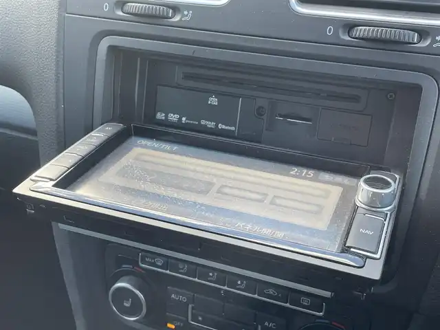 フォルクスワーゲン ゴルフ R 群馬県 2012(平24)年 8.3万km ライジングブルーメタリック 純正SDナビ/CD・DVD・SD/USB・Bluetooth・AUX/バックカメラ/ステアリングリモコン/パドルシフト/革巻付ステアリング/sport/comfortモード/GolfR用バケットシート/D/N席シートヒーター/純正アルミホイール/LEDオートライト/ETC