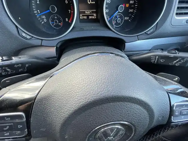 フォルクスワーゲン ゴルフ R 群馬県 2012(平24)年 8.3万km ライジングブルーメタリック 純正SDナビ/CD・DVD・SD/USB・Bluetooth・AUX/バックカメラ/ステアリングリモコン/パドルシフト/革巻付ステアリング/sport/comfortモード/GolfR用バケットシート/D/N席シートヒーター/純正アルミホイール/LEDオートライト/ETC