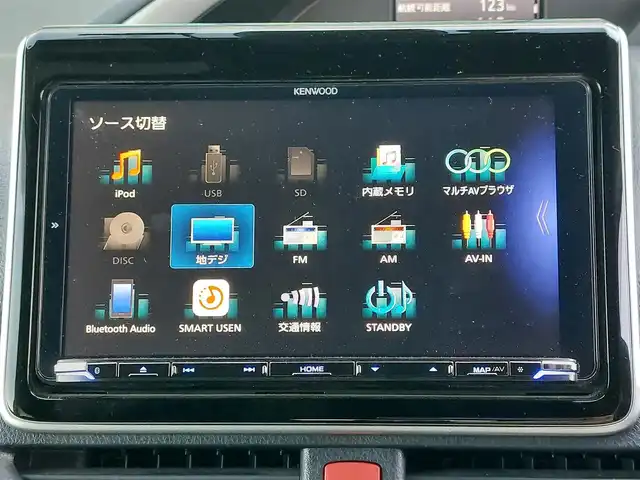 トヨタ ヴォクシー ハイブリッド ZS 煌Ⅱ 東京都 2020(令2)年 5.2万km ホワイトパールクリスタルシャイン セーフティセンス/・プリクラッシュセーフティ/・レーンキープアシスト/・オートハイビーム/・クリアランスソナー/Kenwood9インチナビ/バックカメラ/CD/DVD/BT/AM/FM/TV/両側パワースライドドア/LEDヘッドライト/フォグ/シートヒーター/USBポート/ビルトインETC