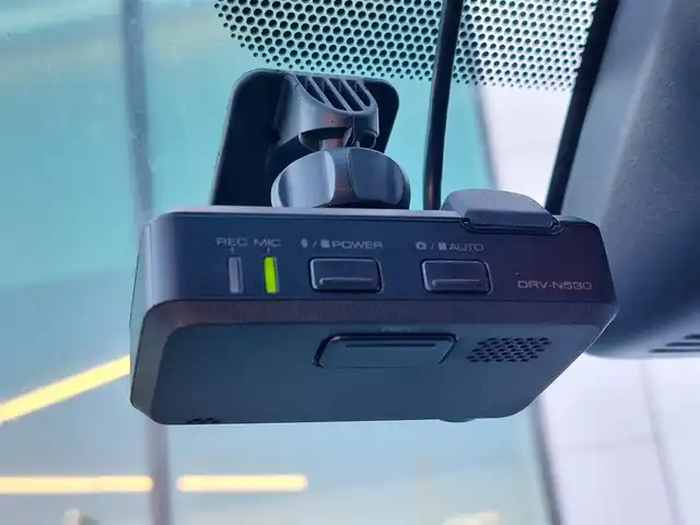 トヨタ ヴォクシー ハイブリッド ZS 煌Ⅱ 東京都 2020(令2)年 5.2万km ホワイトパールクリスタルシャイン セーフティセンス/・プリクラッシュセーフティ/・レーンキープアシスト/・オートハイビーム/・クリアランスソナー/Kenwood9インチナビ/バックカメラ/CD/DVD/BT/AM/FM/TV/両側パワースライドドア/LEDヘッドライト/フォグ/シートヒーター/USBポート/ビルトインETC