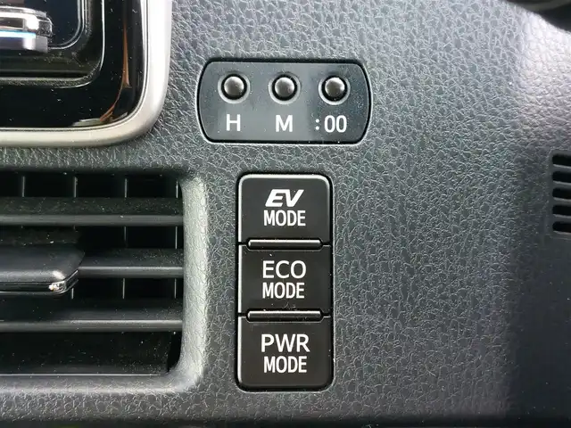 トヨタ ヴォクシー ハイブリッド ZS 煌Ⅱ 東京都 2020(令2)年 5.2万km ホワイトパールクリスタルシャイン セーフティセンス/・プリクラッシュセーフティ/・レーンキープアシスト/・オートハイビーム/・クリアランスソナー/Kenwood9インチナビ/バックカメラ/CD/DVD/BT/AM/FM/TV/両側パワースライドドア/LEDヘッドライト/フォグ/シートヒーター/USBポート/ビルトインETC