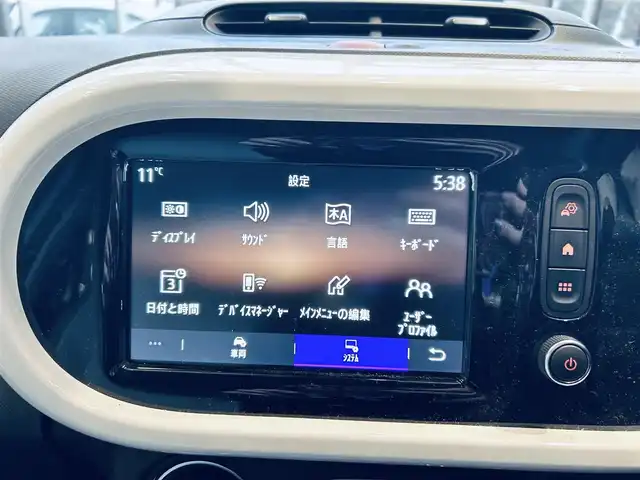 ルノー トゥインゴ S 大阪府 2020(令2)年 3万km 緑 純正ディスプレイオーディオ/applecarplay/バックカメラ/AUX/USB/Bluetooth/15インチホイール/レーンアシスト/オートライト/リモコンキー/クリアランスソナー/クルーズコントロール/アイドリングストップ