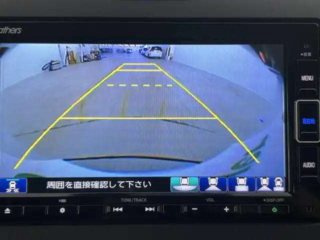 ホンダ フリード ハイブリット G ホンダセンシング 埼玉県 2020(令2)年 0.7万km プラチナホワイトパール 純正ナビ　Ｂｌｕｅｔｏｏｔｈ　バックカメラ　前後ドライブレコーダー　クルーズコントロール　レーンキープアシスト　両側パワースライドドア　シートヒーター　ステアリングスイッチ　ＥＴＣ　オートライト