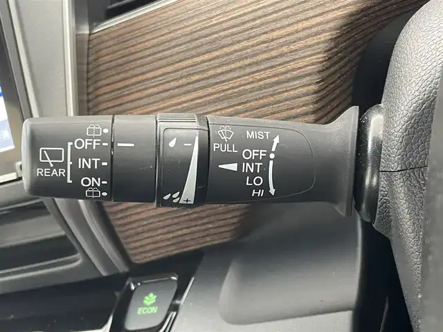 ホンダ フリード ハイブリット クロスター ホンダセンシング 埼玉県 2020(令2)年 3.8万km プレミアムクリスタルレッドM ￥純正9インチナビ・LEDライト・フリップダウンモニター・ETC・エンジンスターター・レーダークルーズコントロール・追従走行機能・HDMI・USB・AAC・スタッドレスタイヤ・3列シート・ドライブレコーダー・衝突被害支援システム・両側パワースライドドア・フルセグテレビ・バックカメラ・/プッシュスタート