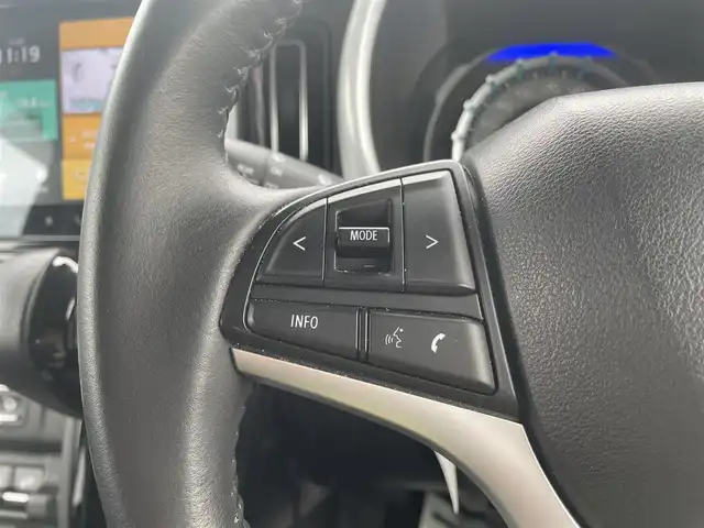 スズキ ハスラー HYBRID X 山形県 2020(令2)年 3.4万km ブリスクブルーメタリック/ホワイト2トーンルーフ ４WD/セーフティサポート/・デュアルカメラブレーキサポート/・ヒルホールドコントロール/・ハイビームアシスト/・衝突軽減防止/・車線逸脱警報＆防止/・パーキングアシスト/・横滑り防止装置/純正ナビ/　　【CD DVD BT USB】/フルセグTV/全方位カメラ/ETC/シートヒーター(D＋N席)/ステアリングスイッチ/ミラーヒーター/アイドリングストップ/オートライト/オートエアコン/革巻きステアリング/ダウンヒルアシスト/純正アルミホイール/LEDライト/フォグランプ/ウィンカーミラー/純正フロアマット/ドアバイザー