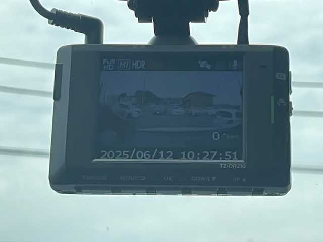 トヨタ ヴェルファイア ハイブリット Z プレミア 茨城県 2024(令6)年 3.7万km プラチナホワイトパールマイカ ワンオーナー/パノラマルーフ/前後ドライブレコーダー/デジタルインナーミラー/ETC2.0/レーダー探知機/シートヒーター　エアシート/ナッパ本革シート/パワーシート/シートメモリー/ワイヤレス充電/フルセグTV/Bluetooth/アドバンストパーク(自動駐車)/レーダークルーズコントロール/衝突軽減ブレーキ/レーンキープアシスト/オートライト/オートマチックハイビーム/ヘッドアップディスプレイ/スペアキー有/保証書/取扱説明書