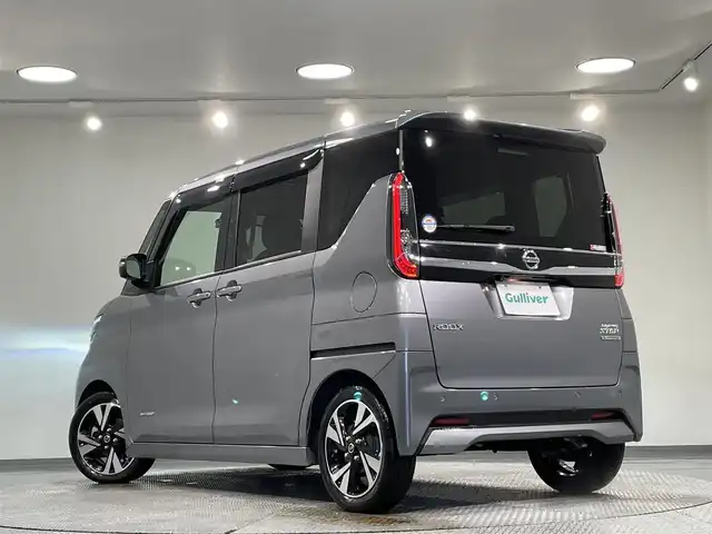 日産 ルークス HWS Gターボ アーバンクロム プロパイロットED 愛知県 2022(令4)年 1.4万km チタニウムグレーメタリック 純正９インチＳＤナビ　/（Bluetooth/フルセグTV/FM/AM/SD/CD・DVD再生）/防水シート　/アラウンドビューモニター　/プロパイロット　/両側パワースライドドア（ハンズフリー機能有）/シートヒーター　/ビルトインＥＴＣ　/エマージェンシーブレーキ　/ドライブレコーダー　/ソナー/LEDヘッドライト/LEDフォグランプ/アイドリングストップ/オートブレーキホールド機能/プッシュスタート　/　　-スマートキー