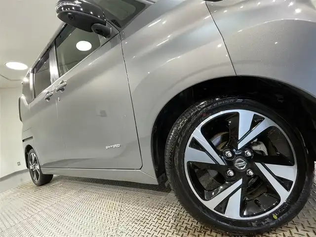日産 ルークス HWS Gターボ アーバンクロム プロパイロットED 愛知県 2022(令4)年 1.4万km チタニウムグレーメタリック 純正９インチＳＤナビ　/（Bluetooth/フルセグTV/FM/AM/SD/CD・DVD再生）/防水シート　/アラウンドビューモニター　/プロパイロット　/両側パワースライドドア（ハンズフリー機能有）/シートヒーター　/ビルトインＥＴＣ　/エマージェンシーブレーキ　/ドライブレコーダー　/ソナー/LEDヘッドライト/LEDフォグランプ/アイドリングストップ/オートブレーキホールド機能/プッシュスタート　/　　-スマートキー