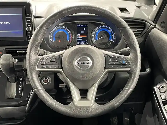日産 ルークス HWS Gターボ アーバンクロム プロパイロットED 愛知県 2022(令4)年 1.4万km チタニウムグレーメタリック 純正９インチＳＤナビ　/（Bluetooth/フルセグTV/FM/AM/SD/CD・DVD再生）/防水シート　/アラウンドビューモニター　/プロパイロット　/両側パワースライドドア（ハンズフリー機能有）/シートヒーター　/ビルトインＥＴＣ　/エマージェンシーブレーキ　/ドライブレコーダー　/ソナー/LEDヘッドライト/LEDフォグランプ/アイドリングストップ/オートブレーキホールド機能/プッシュスタート　/　　-スマートキー