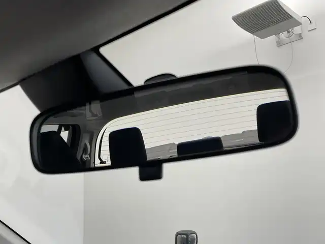 トヨタ ハイラックス Z 埼玉県 2021(令3)年 4.7万km アティチュードブラックマイカ 純正ナビ　バックカメラ　プリクラッシュセーフティシステム　レーダークルーズコントロール　オートライト　純正アルミホイール　コーナーセンサー　スマートキー　ＬＥＤヘッドライト　地デジフルセグ