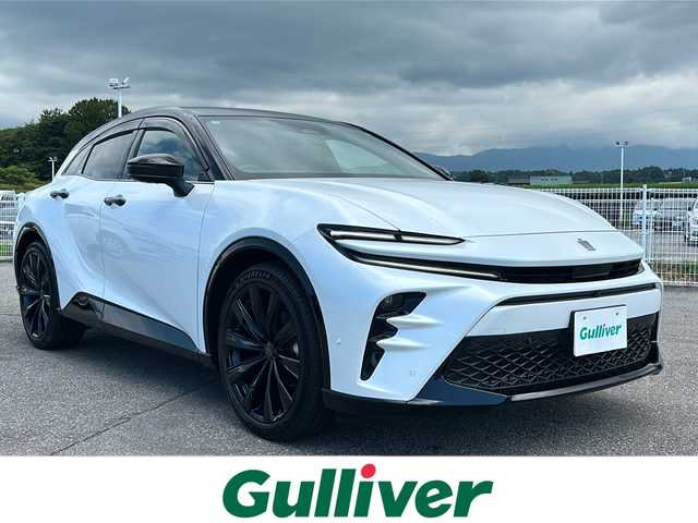 トヨタ クラウン スポーツ Z 富山県 2024(令6)年 0.8万km パールⅡ 4WD/トヨタセーフティセンス/プリクラッシュセーフティ/レーダークルーズコントロール/レーンディパーチャーアラート/レーントレーシングアシスト/パーキングブレーキアシスト/アダプティブハイビーム/ロードサインアシスト/デジタルインナーミラー/ヘッドアップディスプレイ/パノラミックビューモニター/クリアランスソナー/パワーバックドア/純正メーカーナビ/フルセグ/ETC2.0/シートベンチレーション/シートヒーター/純正21インチAW
