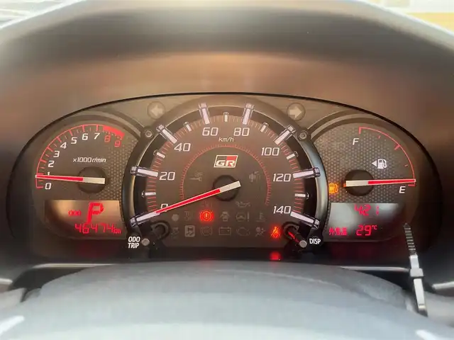 トヨタ コペン GRスポーツ 島根県 2022(令4)年 4.7万km パールホワイトⅢ 社外メモリナビ・フルセグＴＶ　/ＤＶＤ再生・Ｂｌｕｅｔｏｏｔｈ　/バックカメラ　/BBS16インチアルミホイール/革調シートカバー/パドルシフト　/シートヒーター　/盗難防止装置　/アイドリングストップ　/純正LEDライト　/純正フォグランプ/オートライト/純正フロアマット　