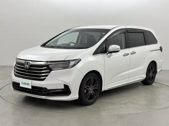 ホンダ オデッセイ ハイブリッド e:HEVアブソルート EX 福岡県 2022(令4)年 3.7万km プラチナホワイトパール 純正１０型ナビ（フルセグＴＶ）　/全方位カメラ　/ビルトインＥＴＣ２．０　/アダプティブクルコン　/コーナーセンサー　/衝突被害軽減　/レーンキープ　/ＢＳＭ　/アクセル踏み間違い防止　/両側電動スライドドア　/パワーバックドア　/ハーフレザーシート　/パワーシート　/シートヒーター　/ＬＥＤヘッドライト