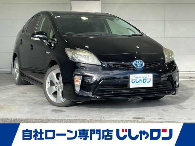トヨタ プリウス S ツーリングセレクション 沖縄県 2013(平25)年 5.4万km ブラック (株)IDOMが運営する【じしゃロンコザ店】の自社ローン専用車両になりますこちらは現金またはオートローンご利用時の価格です。自社ローンご希望の方は別途その旨お申付け下さい/・本土仕入/・純正ナビ/・Bluetooth接続/・TV/・バックカメラ/・ETC/・スマートキー/・プッシュスタート/・純正フロアマット/・純正アルミホイール/・オートライト