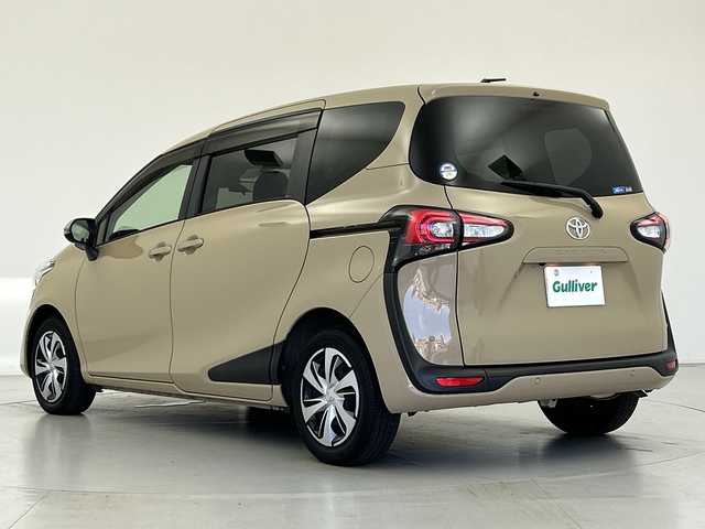 トヨタ シエンタ ファンベースG クエロ 愛知県 2021(令3)年 4.1万km ベージュ ワンオーナー/禁煙車/純正メモリナビ・フルセグTV/CD・DVD・Bluetooth再生/純正フリップダウンモニター/パノラマビューモニター/両側パワースライドドア/LEDヘッドライト/フォグランプ/クリアランスソナー/ハーフレザーシート/オートエアコン/プリクラッシュセーフティ