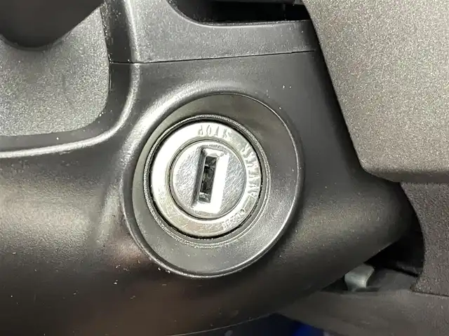 アバルト ５９５ コンペティツィオーネ 熊本県 2016(平28)年 4.8万km 黒 禁煙車　/ターボ　/純正オーディオ（ＣＤ・ＡＭ・ＦＭ）/ＥＴＣ　/パドルシフト　/横滑り防止　/パワーステアリング　/パワーウィンドウ　/ハーフレザーシート　/純正フロアマット　/純正１７インチＡＷ/リモコンキー/保証書　/取扱説明書