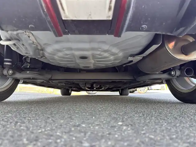 日産 ノート e－パワー ニスモ 宮城県 2018(平30)年 5.7万km ブリリアントホワイトパール インテリジェントアラウンドビューモニターセット/・踏み間違い衝突防止アシスト/・コーナーセンサー/・インテリジェントアラウンドビューモニター/・スマートルームミラー/・ドアミラーヒーター/LEDヘッドランプ/＝＝＝/インテリジェントエマージェンシーブレーキ/車線逸脱警報/純正ナビ（MM317D-W）/・CD/DVD/・Bluetooth/・フルセグTV/ETC/ドライブレコーダー/革巻きステアリング/ステアリングスイッチ/フォグランプ/オートライト/ハイビームアシスト/スマートキー＆プッシュスタート/電動格納ミラー/純正16インチAW/純正フロアマット/純正ドアバイザー/Wエアバッグ