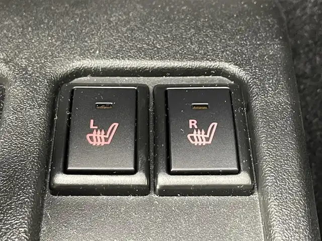 スズキ ジムニー XC 滋賀県 2025(令7)年 0.1万km キネティックイエロー 社外ディスプレイオーディオ/Bluetooth/AppleCarPlay/AndroidAuto/５MT/パートタイム4WD/LED/AHB/レーンキープ/クルーズコントロール/コーナーセンサー/D/Nシートヒーター/HDC/社外フロアマット/プッシュスタート/スマートキー/ステアリングリモコン/ビルトインETC