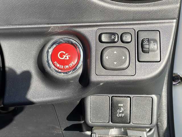 トヨタ アクア G G’s 宮崎県 2014(平26)年 9.2万km ライムホワイトパールクリスタルシャイン 純正ＳＤナビ(NSZT-W62G)/(BT/DTV/CD/DVD/AM/FM)/バックカメラ　/オートライト　/純正ＥＴＣ　/純正アルミホイール　/純正フロアマット　/電動格納ミラー　/ハーフレザーシート　/プッシュボタン　/スマートキー