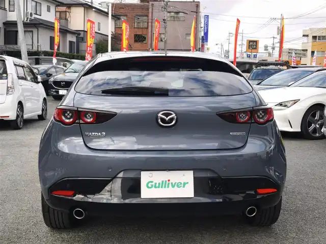 マツダ マツダ３ファストバック XD プロアクティブ ツーリングS 熊本県 2019(令1)年 9.8万km ポリメタルグレーM 純正ナビ/【フルセグTV/Bluetooth/CD/DVD】/バックカメラ/レーダークルーズコントロール/スマートブレーキサポート/ドライバーアテンションアラート/車線逸脱警報システム/レーンキープアシストシステム/ディスタンス＆スピードアラート/ブラインドスポットモニタリング/コーナーセンサー/ロードサインアシスト/ブレーキホールド/D席パワーシート/前席シートヒーター/オートLEDライト/オートハイビーム/社外18インチAW/革巻きステアリング/ステアリングスイッチ/ステアリングヒーター/ウィンカーミラー/アイドリングストップ/純正フロアマット/横滑り防止装置/保証書/取扱説明書/スペアキー