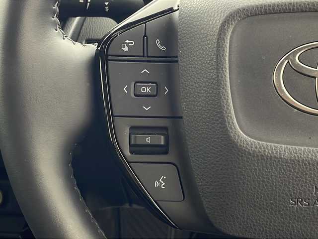 トヨタ プリウス Z 兵庫県 2023(令5)年 1.6万km アティチュードブラックマイカ ・純正ナビ（TV/USB/BT/MiraCast)/・パノラミックビューモニター/・ビルトインETC2.0/・モデリスタエアロ/・社外車高調/・トヨタセーフティセンス/・トヨタチームメイト/・アドバンスドパーク/・レーンディパーチャーアラート/・ブラインドスポットモニター/・プリクラッシュセーフティ/・プロアクティブドライビングアシスト/・後方車両接近告知/・パーキングサポートブレーキ/・安心降車アシスト/・周辺車両接近サポート/・ロードサインアシスト/・レーダークルーズコントロール/・レーンチェンジアシスト/・フロントクロストラフィックアラート/・オートマチックハイビーム/・クリアランスソナー/・パワーバックドア/・ワイヤレス充電/・レザーシート/・前席パワーシート/・前席シートヒーター/・前席エアシート/・ステアリングヒーター/・ドアミラーヒーター/・nanoeX/・AC１００V電源