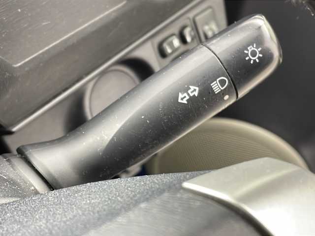 トヨタ アクア S 大阪府 2013(平25)年 6.1万km コバルトブルーメタリック 社外ナビ　/【BT/フルセグTV/USB/ipod/DVD]/バックカメラ/ETC/横滑り防止装置/純正フロアマット/スペアキー