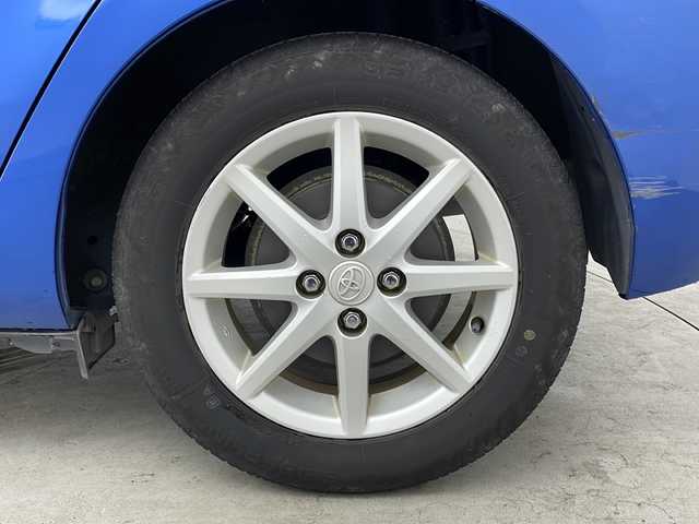 トヨタ アクア S 大阪府 2013(平25)年 6.1万km コバルトブルーメタリック 社外ナビ　/【BT/フルセグTV/USB/ipod/DVD]/バックカメラ/ETC/横滑り防止装置/純正フロアマット/スペアキー