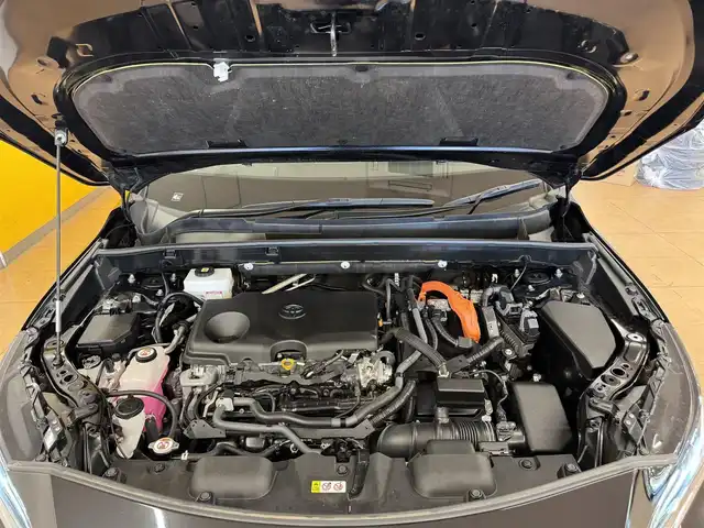 トヨタ ハリアー ハイブリッド Z レザーパッケージ 群馬県 2023(令5)年 7.3万km ブラック パノラマルーフ/JBL/トヨタセーフティセンス/・アダプティブクルーズコントロール/・プリクラッシュセーフティ/・レーントレーシングアシスト/・パーキングサポートブレーキ/・ブラインドスポットモニター/・オートハイビーム/純正12.3インチナビ/　　フルセグ/BT/FM/AM/    USB/Miracast/    AppleCarPlay/AndroidAuto/パノラミックビューモニター/ヘッドアップディスプレイ/パワーバックドア/デジタルインナーミラー/前席パワーシート/前席シートヒーター/前席エアーシート/ステアリングヒーター/オートLEDヘッドライト/前後ドライブレコーダー/ビルドインETC2.0