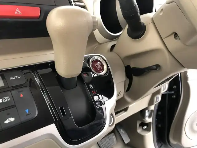 ホンダ Ｎ ＢＯＸ スラッシュ G Aパッケージ 愛知県 2015(平27)年 4.6万km スマートブラック ディスプレイオーディオ　/バックカメラ　/ドラレコ　/電子パーキング　/ＡＡＣ　/ワンセグ　/ステアリングスイッチ　/スマートキー　/プッシュスタート　/ＨＩＤライト/オートライト　/電格ミラー　/フロアマット