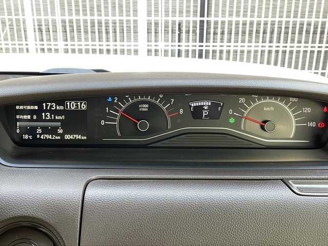 ホンダ Ｎ ＢＯＸ L 愛知県 2023(令5)年 0.5万km プレミアムサンライトホワイトパール /禁煙//純正メモリーナビ（VXM-235Ci）//CD・SD・BT//バックカメラ//パワースライドドア//ETC//前席シートヒーター//衝突軽減ブレーキ（CMBS）//誤発進抑制機能//歩行者事故低減ステアリング//路外逸脱抑制機能///渋滞追従機能付アダプティブクルーズコントロール（ACC）//車線維持支援システム（LKAS）//先行車発進お知らせ機能//標識認識機能//後方誤発進抑制機能//オートハイビーム//LEDオートライト//前後ドライブレコーダー（HDR965GW）//コーナーセンサー//電子ホールド//プッシュスタート//ステアリングスイッチ//チップアップシート//リアロールサンシェイド//シートバックテーブル//ISOFIX//アイドリングストップ//保証書//スペアキー