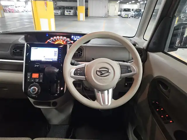 ダイハツ タント X SA Ⅲ 愛媛県 2017(平29)年 3.9万km 赤 〇社外ナビ（BL/TV/CD/DVD）/〇バックカメラ/〇片側パワースライドドア/〇スマートアシスト３/〇アイドリングストップ/〇ドライブレコーダー/〇シートヒーター/〇オートライト/〇オートエアコン/〇スマートキー/〇禁煙車