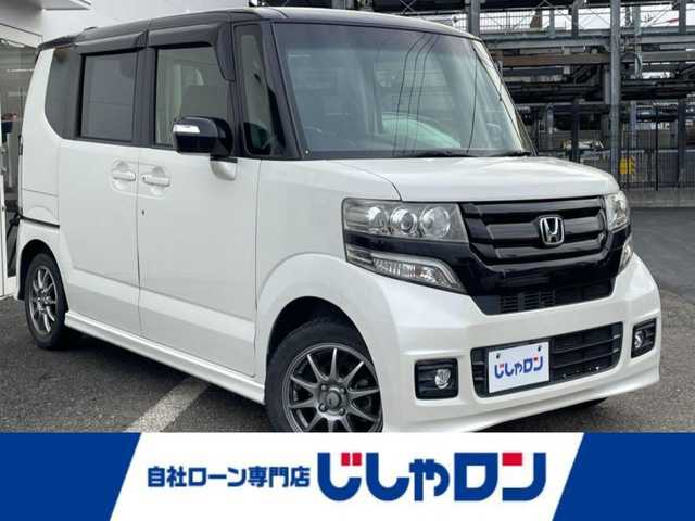 ホンダ Ｎ ＢＯＸ 2トーン カスタム G ターボLパッケージ 埼玉県 2015(平27)年 8.6万km プレミアムホワイトパールⅡ (株)IDOMが運営する【じしゃロン川越店】の自社ローン専用車両になります。こちらは現金またはオートローンご利用時の価格です。自社ローンご希望の方は別途その旨お申付け下さい/社外メモリナビ/(CD/DVD/フルセグ/Ｂｌｕｅｔｏｏｔｈ)/Ｂカメラ/両側パワースライドドア/クルーズコントロール/シートヒーター/ＨＩＤ/ＥＴＣ/スマートキー/社外14インチアルミホイール