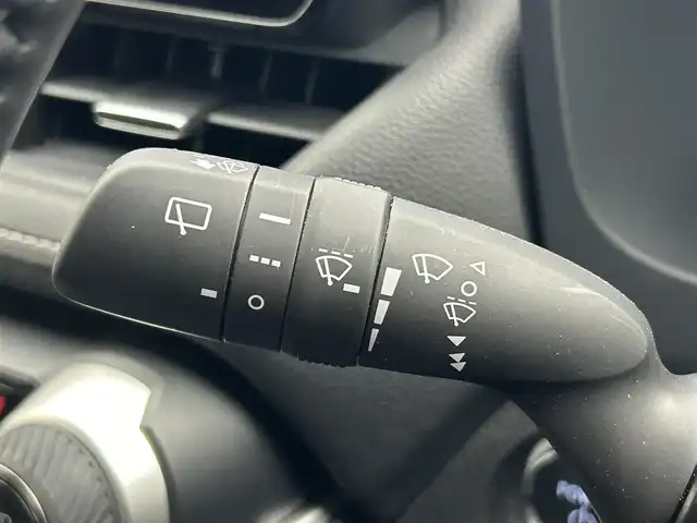 トヨタ ＲＡＶ４ ハイブリッドG 宮城県 2023(令5)年 4.8万km アティチュードブラックマイカ 純正１０．５インチナビ/（AM/FM/BT/USB/Apple Car Play)/レーダークルーズコントロール/TSS/アラウンドビューモニター/パワーバックドア/前後ドライブレコーダー/（TZ-DR210）/前席シートヒーター/前席シートエアコン/D席パワーシート/ETC2.0/前後コーナーセンサー/フルセグTV/LEDヘッドライト/オートマチックハイビーム/純正フロアマット/純正１８インチアルミホイール