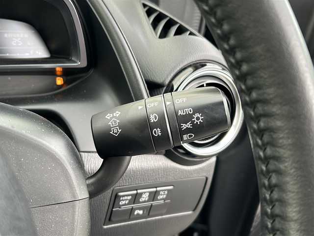 マツダ ＣＸ－３ 20SプロアクティブSパッケージ 山形県 2019(平31)年 6万km ディープクリスタルブルーマイカ 4WD/スマートブレーキサポート/ブラインドスポットモニター/純正ナビ/（Bluetooth/AM/FM)/バックカメラ/ハーフレザー/D席パワーシート/前席シートヒーター/ステアリングスイッチ/ステアリングヒーター/レーダークルーズコントロール/スマートキー/純正アルミホイール/横滑り防止装置/ETC/社外フロアマット/電動格納ミラー