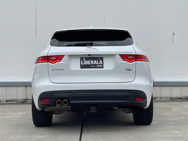 ジャガー Ｆペース R－スポーツ 東京都 2018(平30)年 3.8万km フジホワイト 4WD/ディーゼル車/メーカーナビ/フルセグTV/ハーフレザーシート/シートヒーター/前席パワーシート/ACC/BSM/レーンキープ/社外360°ドラレコ/ETC2.0/パワーバックドア/ステアリングヒーター/社外ヒッチメンバー/スマートキー