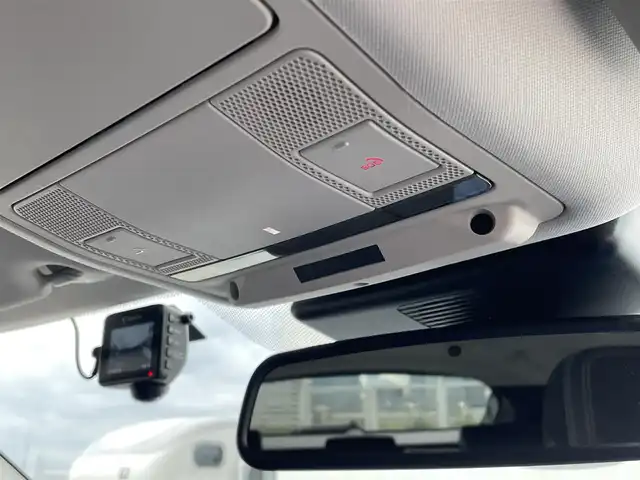 ジャガー Ｆペース R－スポーツ 東京都 2018(平30)年 3.8万km フジホワイト 4WD/ディーゼル車/メーカーナビ/フルセグTV/ハーフレザーシート/シートヒーター/前席パワーシート/ACC/BSM/レーンキープ/社外360°ドラレコ/ETC2.0/パワーバックドア/ステアリングヒーター/社外ヒッチメンバー/スマートキー