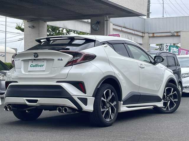 トヨタ Ｃ－ＨＲ G 宮城県 2017(平29)年 12万km ホワイトパールクリスタルシャイン 登録時走行距離119907km/・純正ＳＤナビ/・フルセグテレビ/・衝突軽減ブレーキ/・バックカメラ/・追従クルーズコントロール/・コーナーセンサー前後/・Ｂｌｕｅｔｏｏｔｈ/・プッシュスタート/・スマートキー/・純正フロアマット/・ドアバイザー/・ＥＴＣ