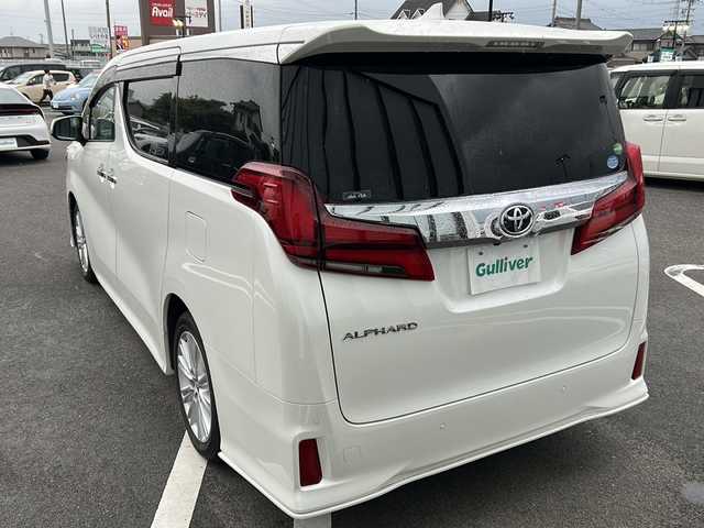 トヨタ アルファード S 岐阜県 2018(平30)年 2.7万km ホワイトパールクリスタルシャイン 社外１０型ナビ　/ドライブレコーダー　/バックカメラ　/ビルトインＥＴＣ　/後席モニター　/サンルーフ　/クルーズコントロール　/盗難防止装置　/横滑り防止装置　/前後コーナーセンサー　/ＬＥＤヘッドライト　/オートハイビーム/オートライト/プッシュスタート/スマートキー/純正18インチアルミホイール/フロアマット