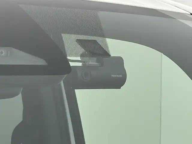 トヨタ ヴォクシー S－Z 群馬県 2024(令6)年 1.7万km ホワイトパールクリスタルシャイン 純正１０．５インチナビ　バックカメラ　レーダークルーズコントロール　レーンキープアシスト　プリクラッシュセーフティ　シートヒーター　ドライブレコーダー　ＥＴＣ２．０　両側パワースライドドア　禁煙車